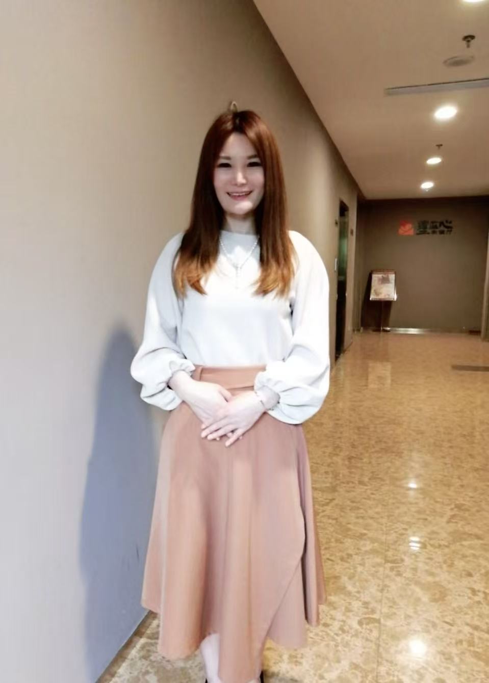 20歳差婚の真実。女性がシニア男性に求めるのは「若さ」ではなく「絶対的な安心感」