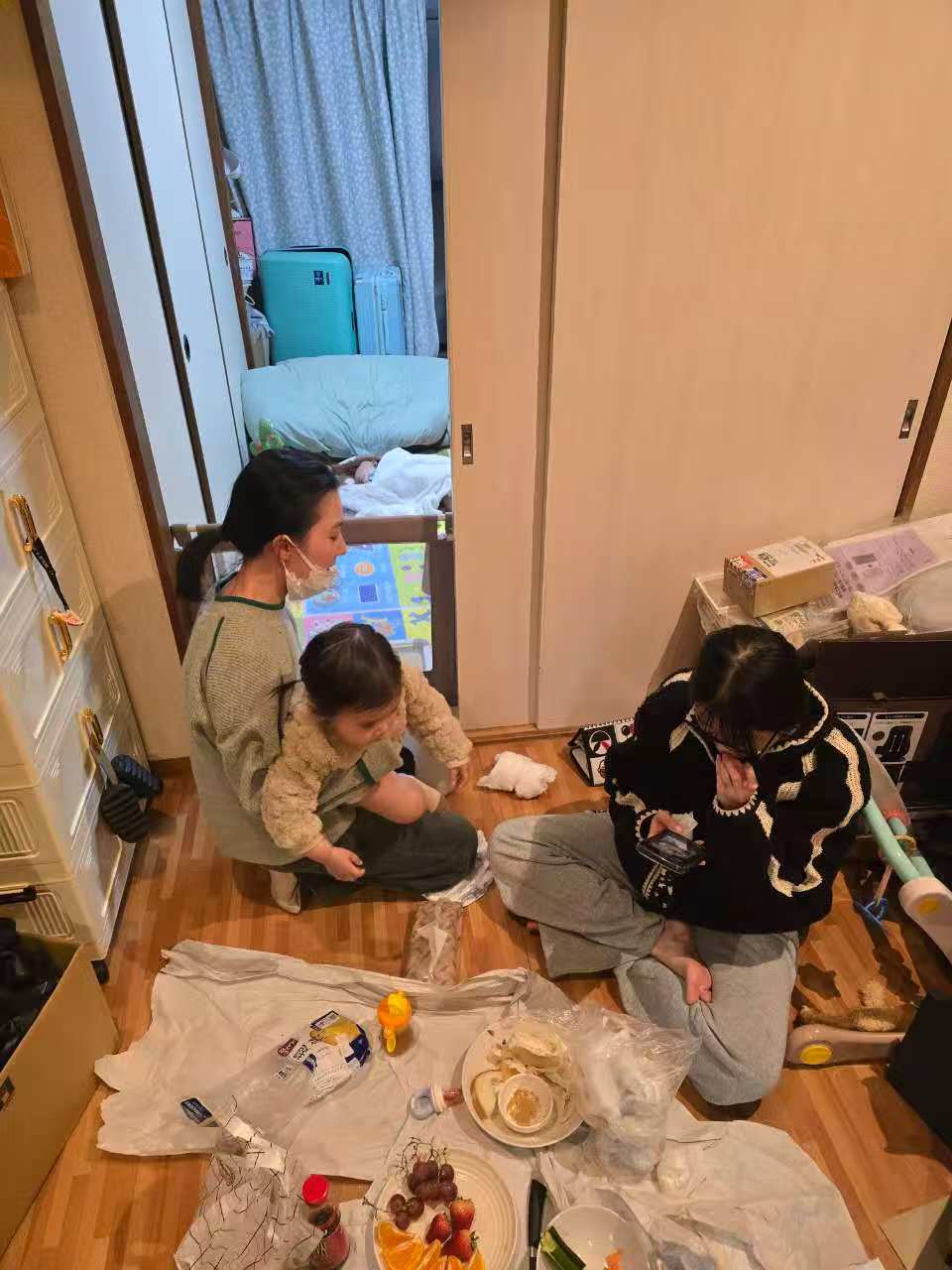  ベトナムのママ友の集まりにお子さん連れで参加する温かな交流会