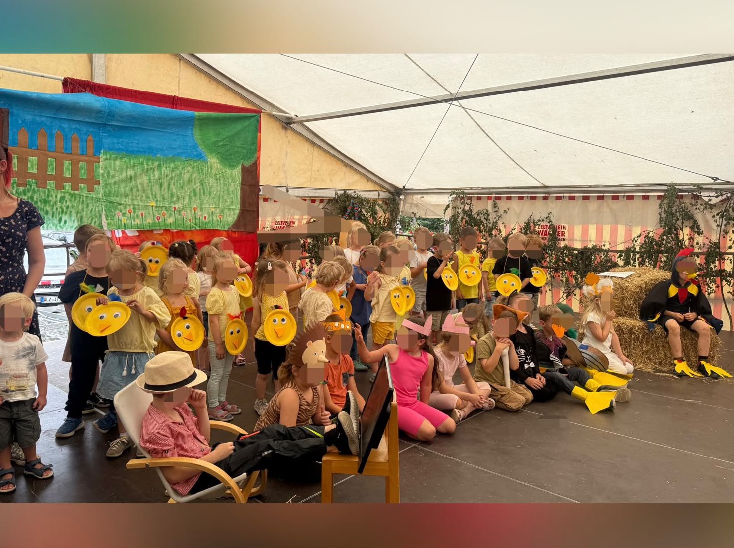 Bühne frei - Auftritt des Kindergartens!