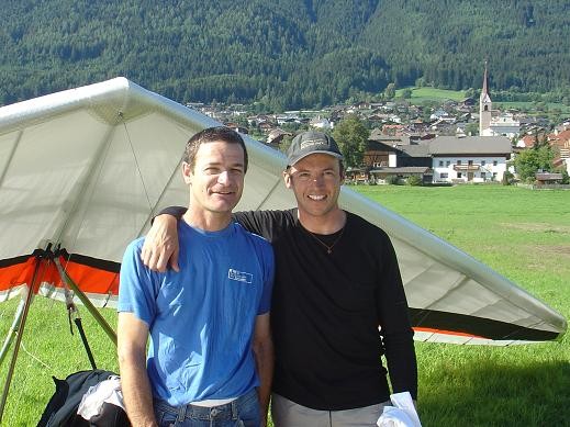 Karl & Alex die Meister im Drachenfliegen