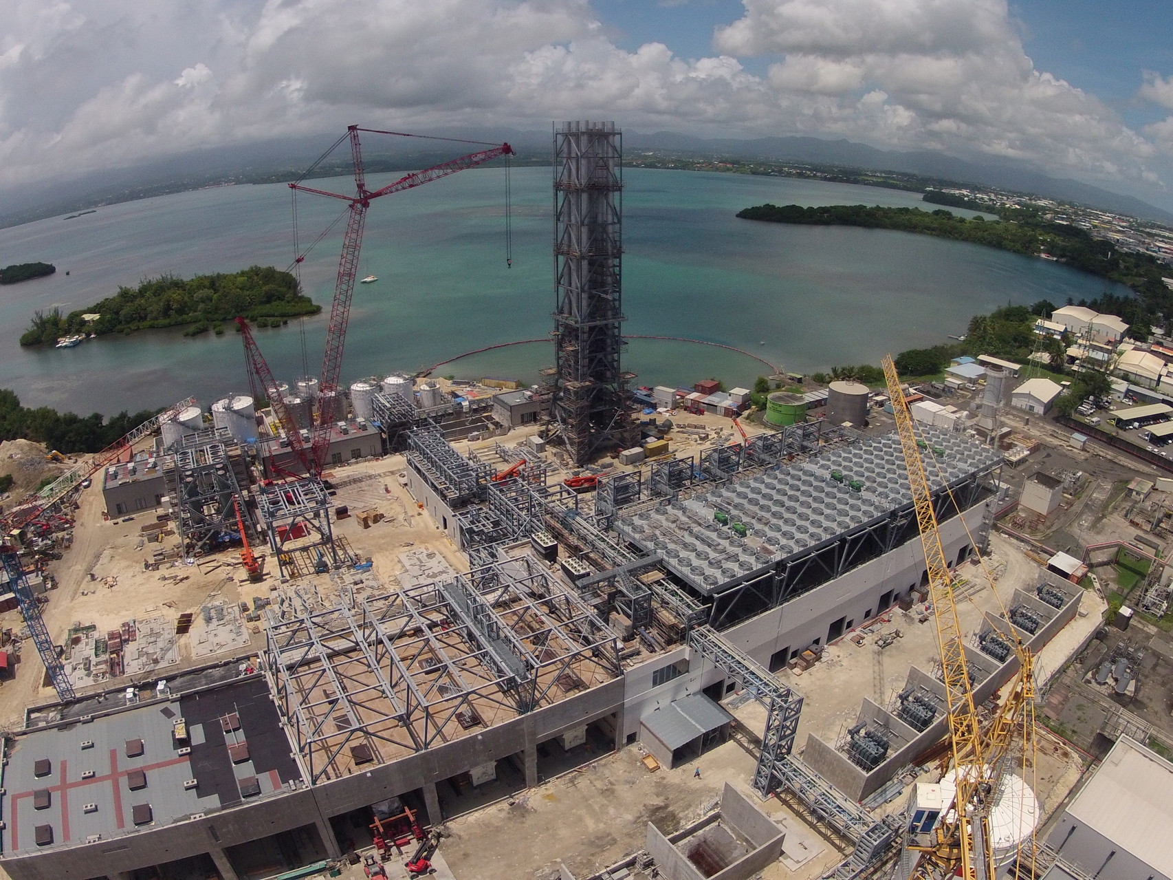 2012-2014   EDF - MAN Diesel & Turbo SE: Dieselkraftwerk Guadeloupe﻿﻿
