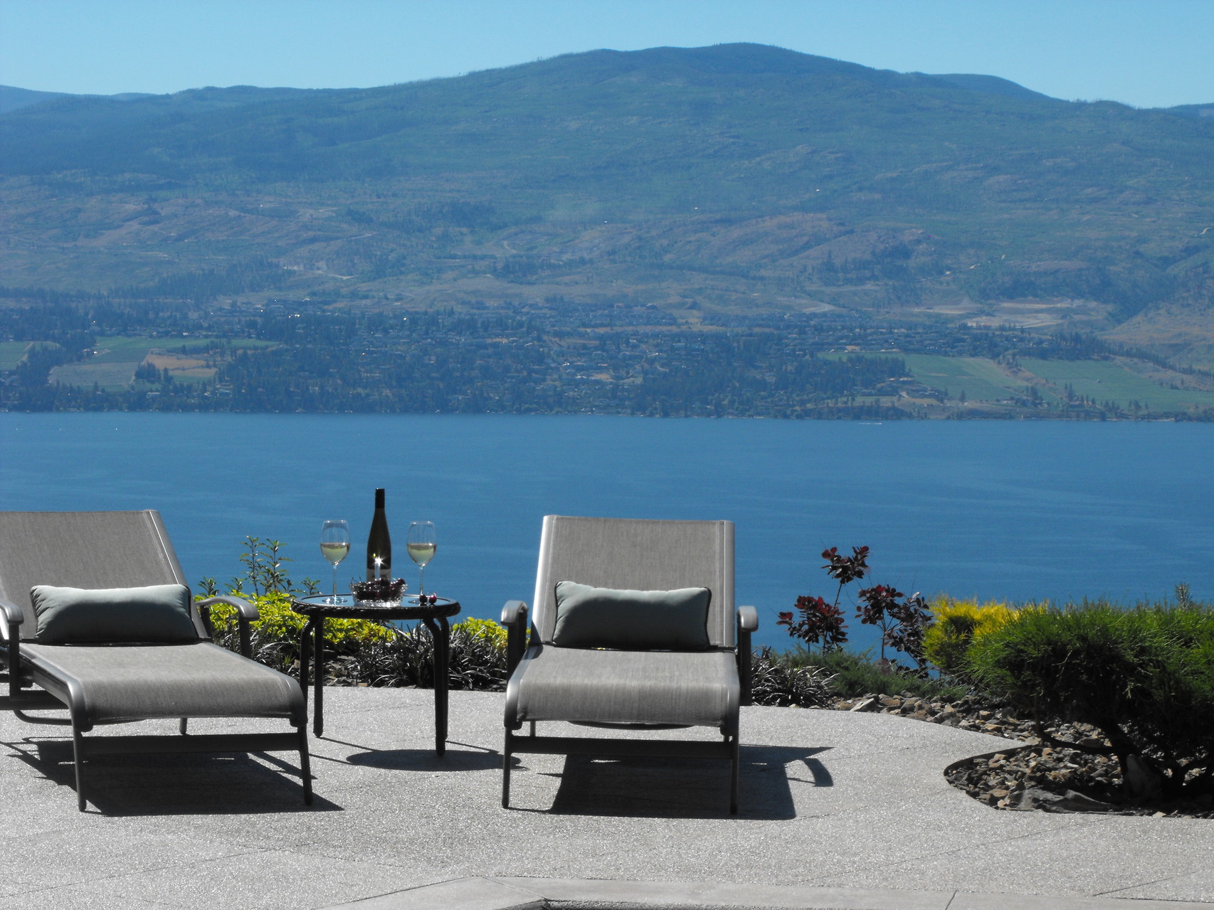 Lake Okanagan Bed And Breakfast Lake Okanagan Bed And Breakfast