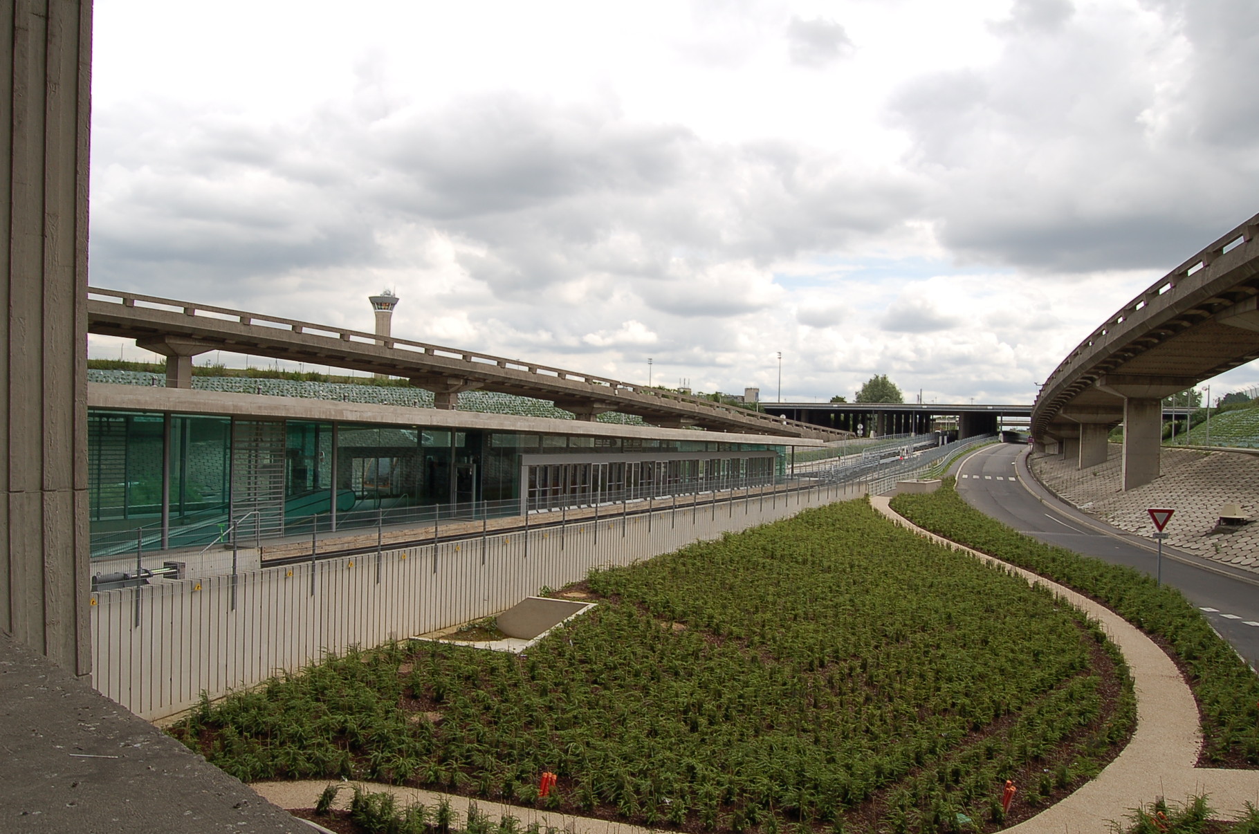 STATION Terminal 1