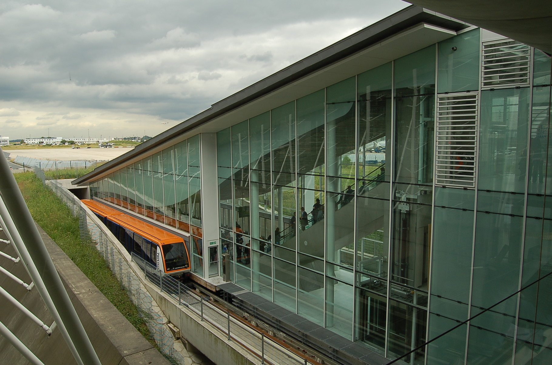 STATION Terminal 2