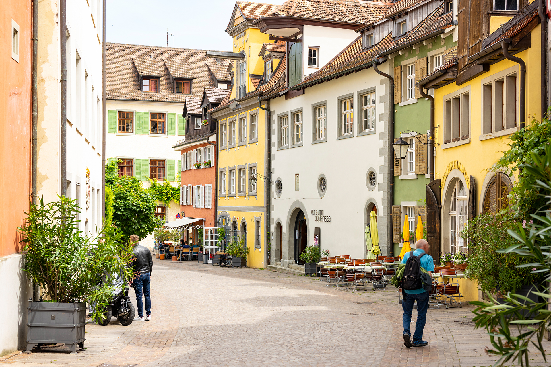 Holiday apartments on Lake Constance: Guest House "Am Schlossplatz", Room #5 - Surrounding