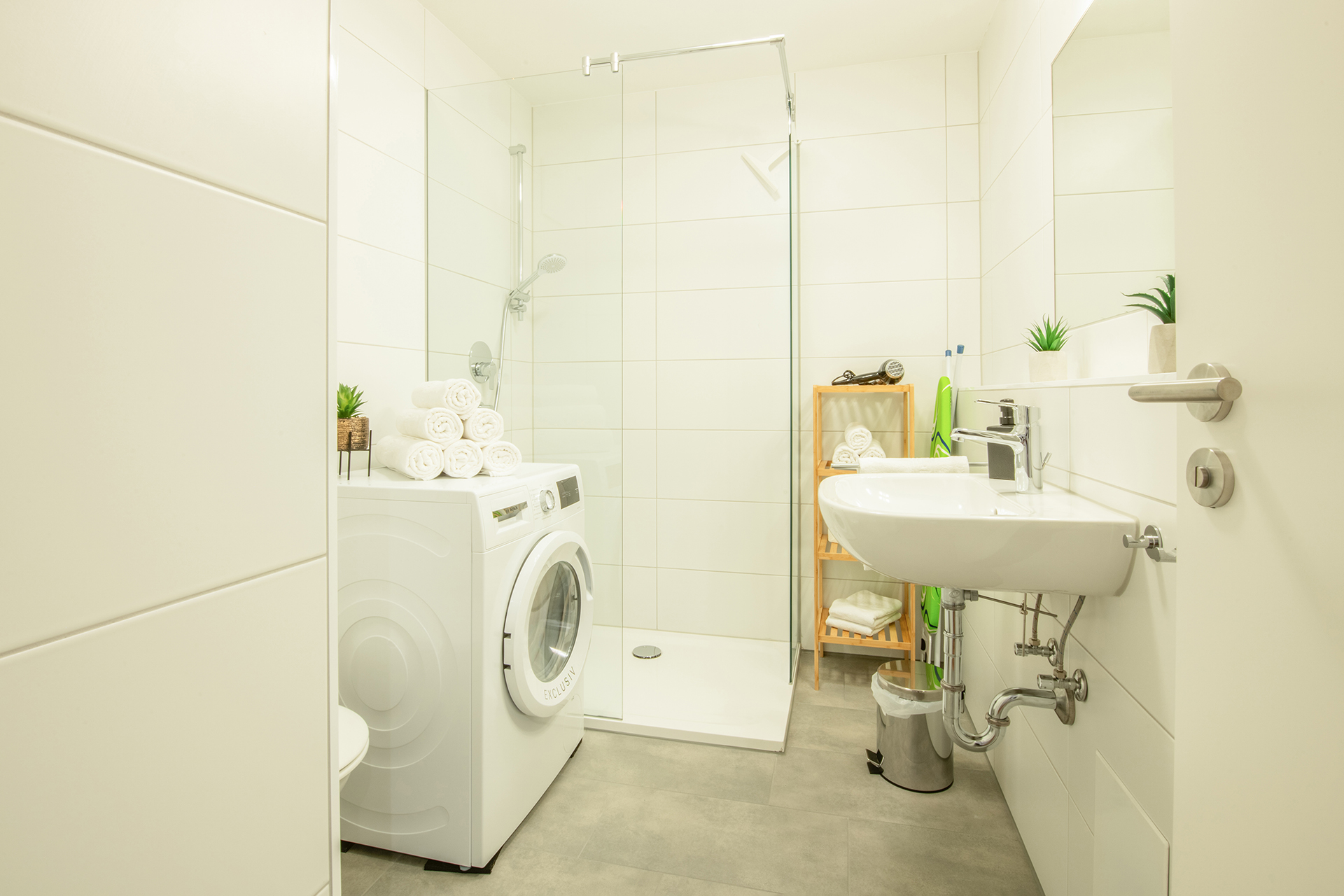 Holiday apartments on Lake Constance: Apartment House Markdorf, Apartment 5 - Bathroom