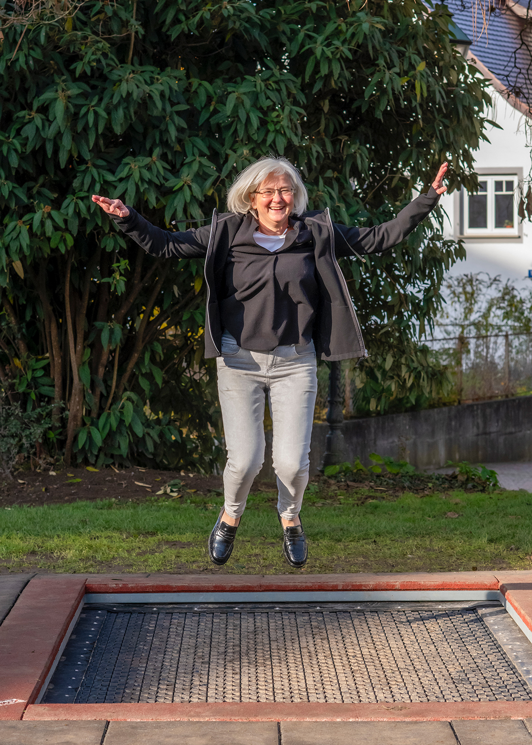 Dilpert Holiday Apartments Lake Constance – Susanne having fun