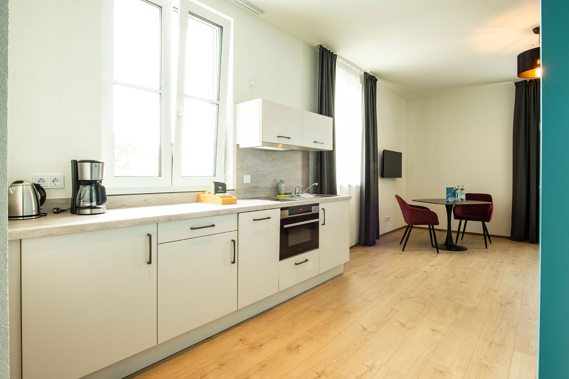 Das Adler, Markdorf - Familienzimmer - Küche