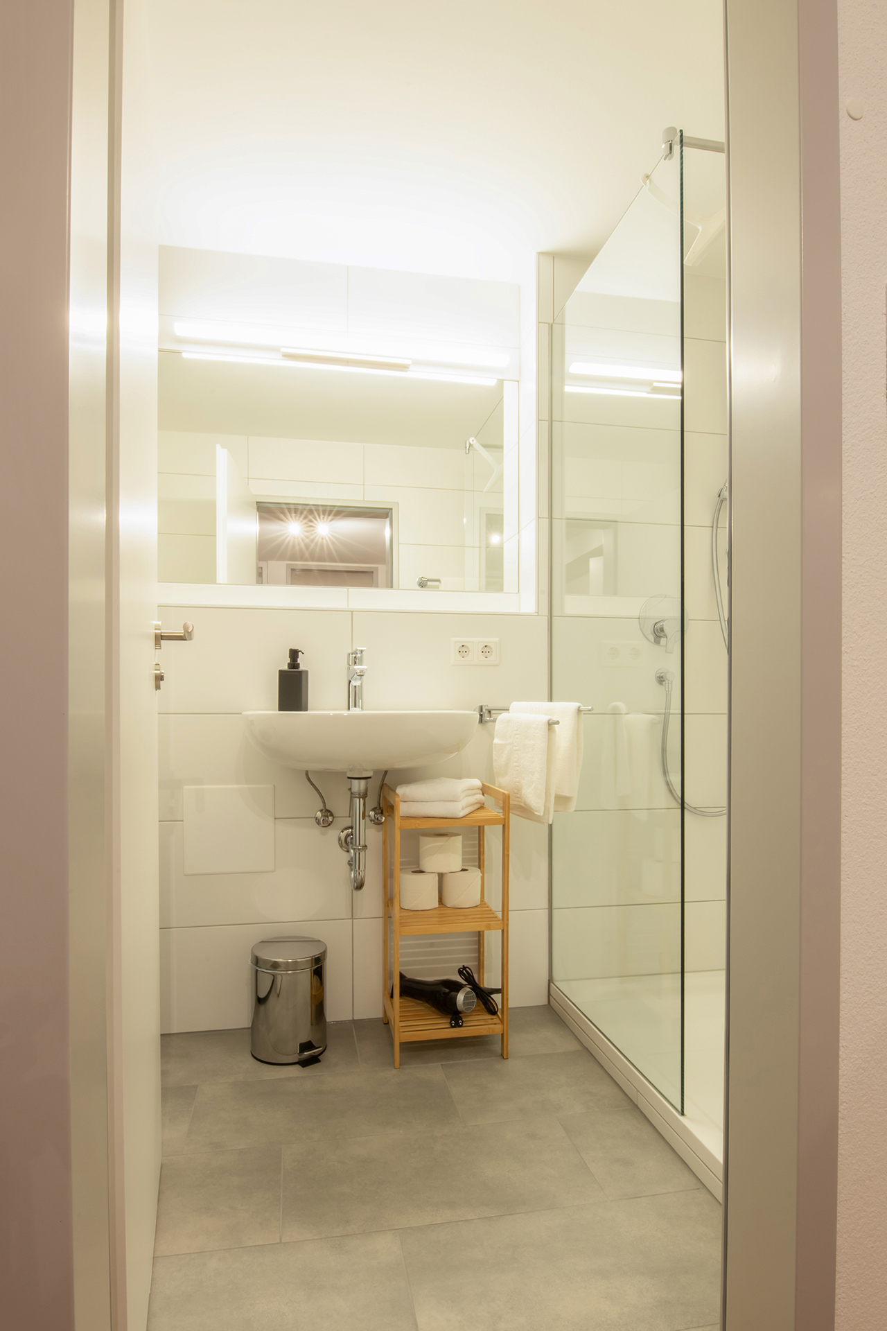 Holiday apartments on Lake Constance: Apartment House Markdorf, Apartment 1 - Bathroom