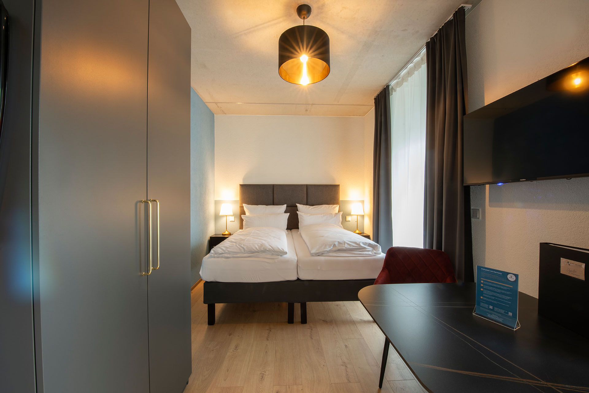 Das Adler, Markdorf - Doppelzimmer mit Balkon - Schlafen