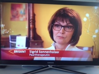 TV ARD Brisant mit Sigrid Sonnenholzer