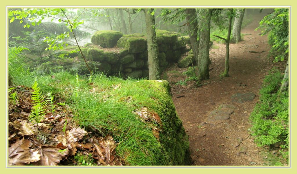 Le long du Mur Païen