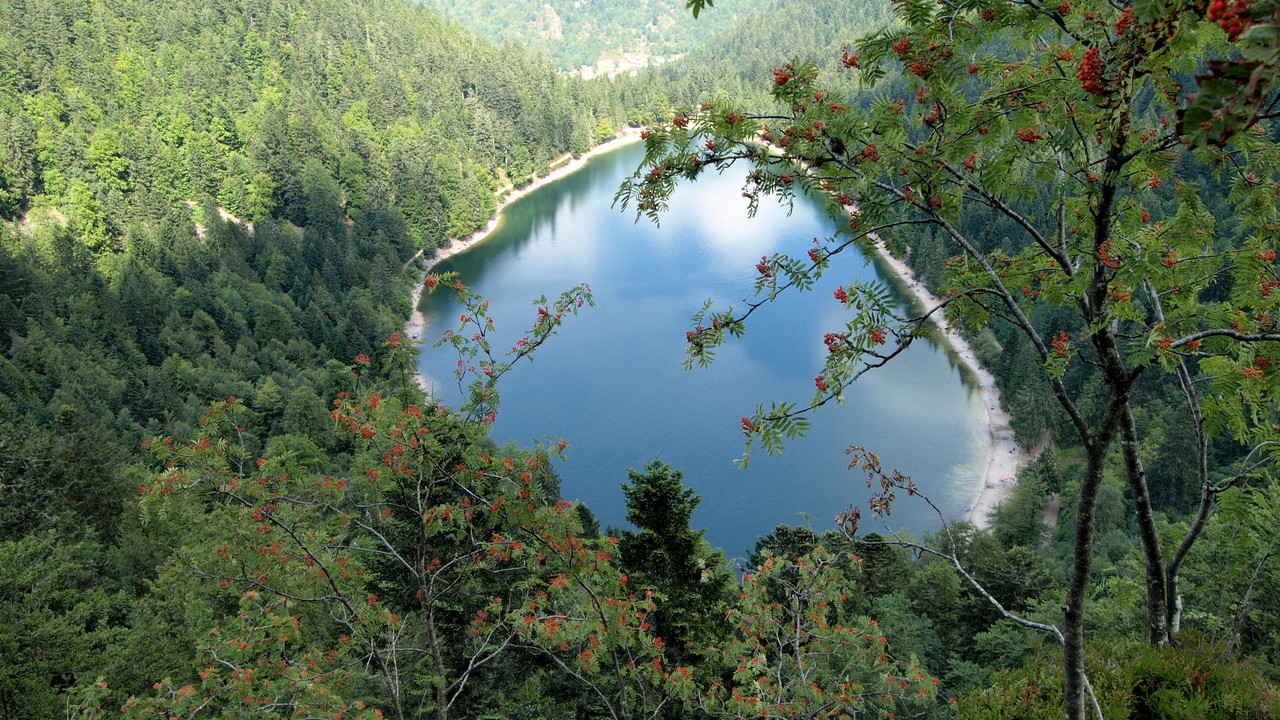 Lac des Corbeaux vu de la Roche du Lac