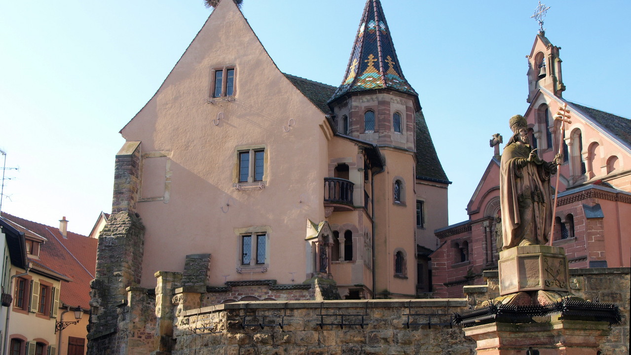 Eguisheim place du Château