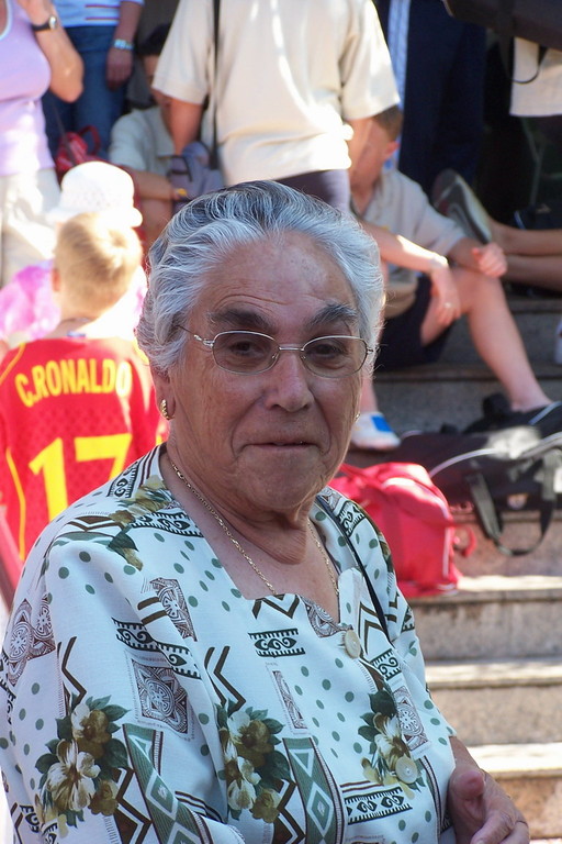 Doña Paca (abuela del club)