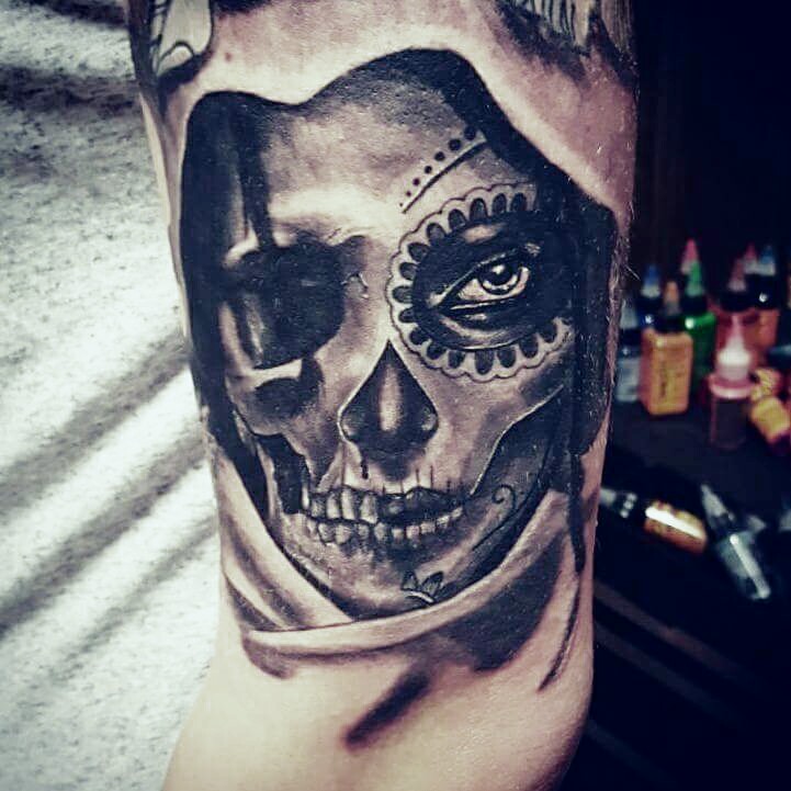 Tattoos Tatowierungen Farbspiel Tattoostudio Bremen