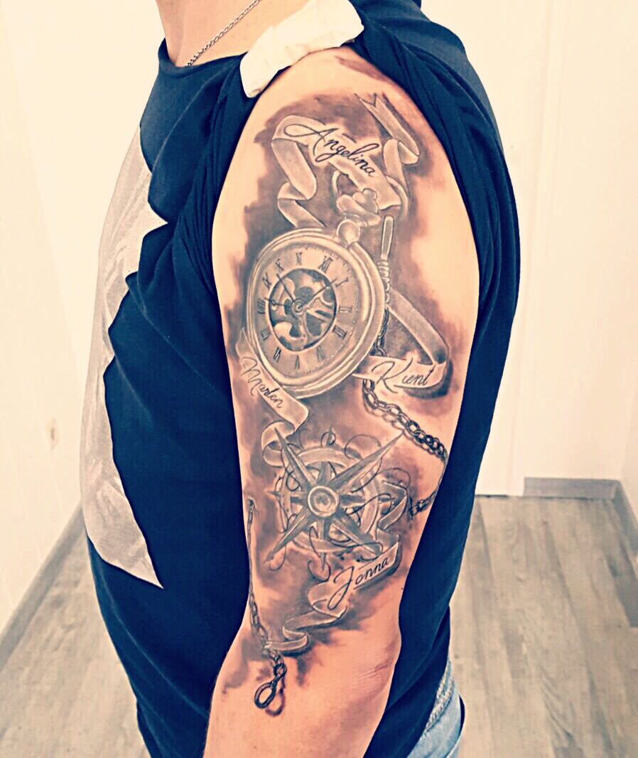 Tattoos Tatowierungen Farbspiel Tattoostudio Bremen