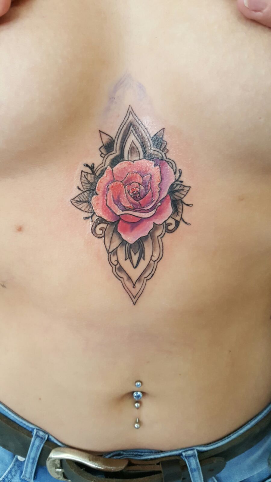 #Mandala #Rose #Tattoo #farbspieltattoo 