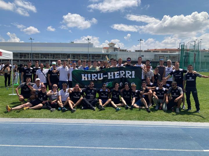 SUBIMOS A PRIMERA!!!