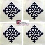 <img src="img/azulejo-Mexicano-talavera.jpg" alt="Azulejo tipo Talavera Decorado hecho a mano para Acabados Mexicanos">