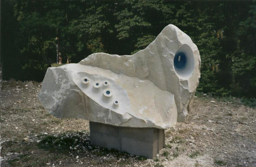 dying stars and rising stars - 2001 - Pouget Rostang (Francia) - Marble and colours - 1,30 x 2,70 x 0,90 m