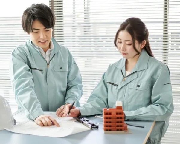 教育記録の保存期間と法的根拠｜修了証・名簿の管理方法