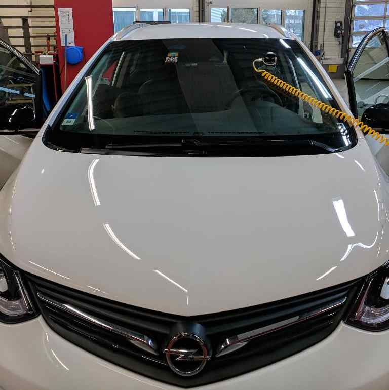 Steinschlag Reparatur Opel Ampera e, Erfahrungsbericht Elektroauto