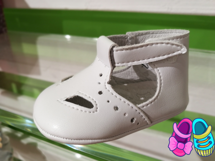 Chech - Piccoli Passi Negozio Scarpe Bambini - Piccoli Passi