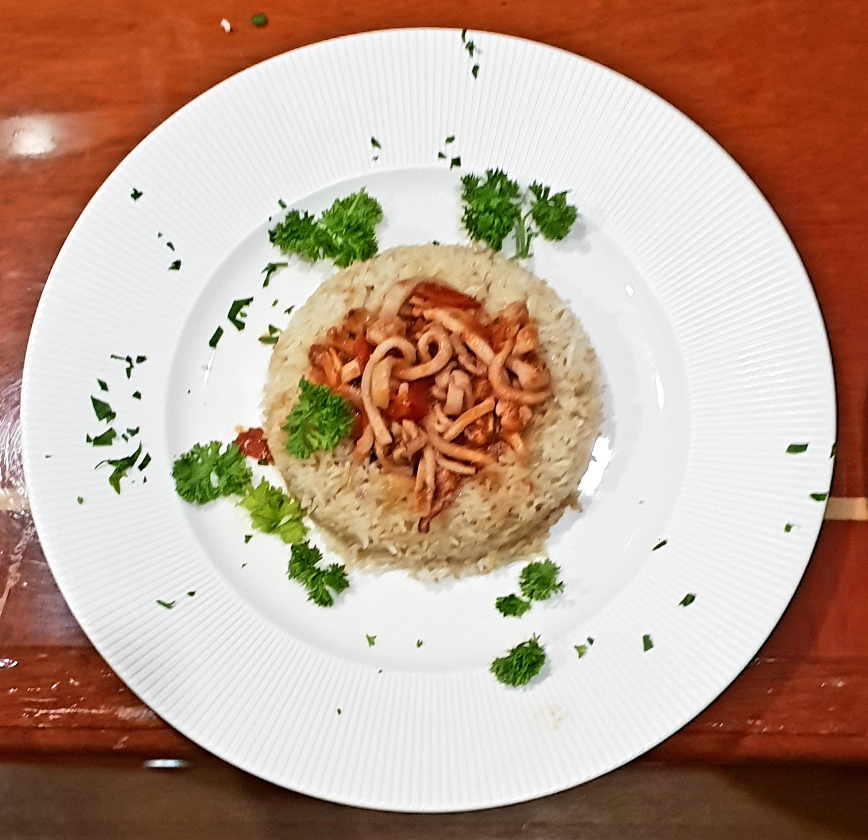 Cuttlefish with rice 