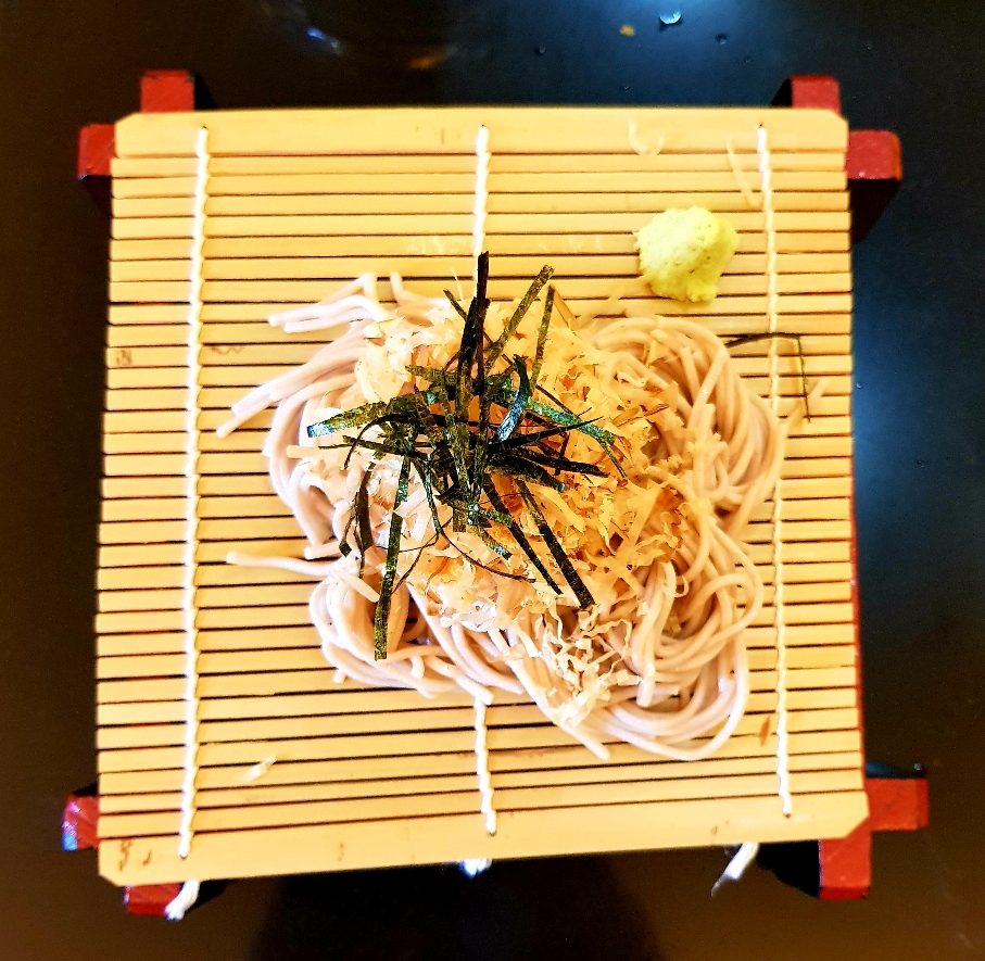 Bonito flakes noodles 
