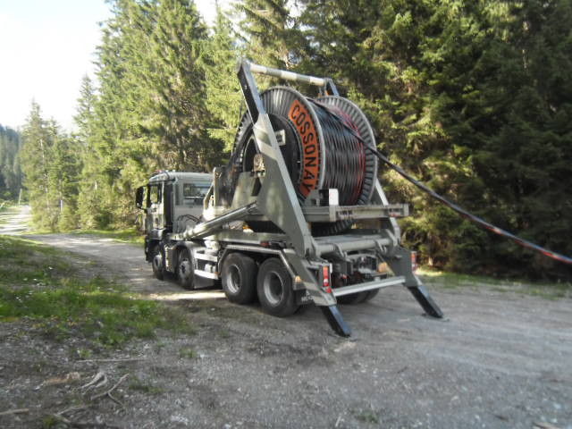 4-Achs Welaki mit Windengerät für Kabelrollen
