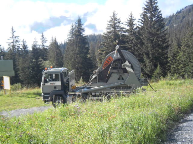 4-Achs Welaki mit Windengerät für Kabelrollen