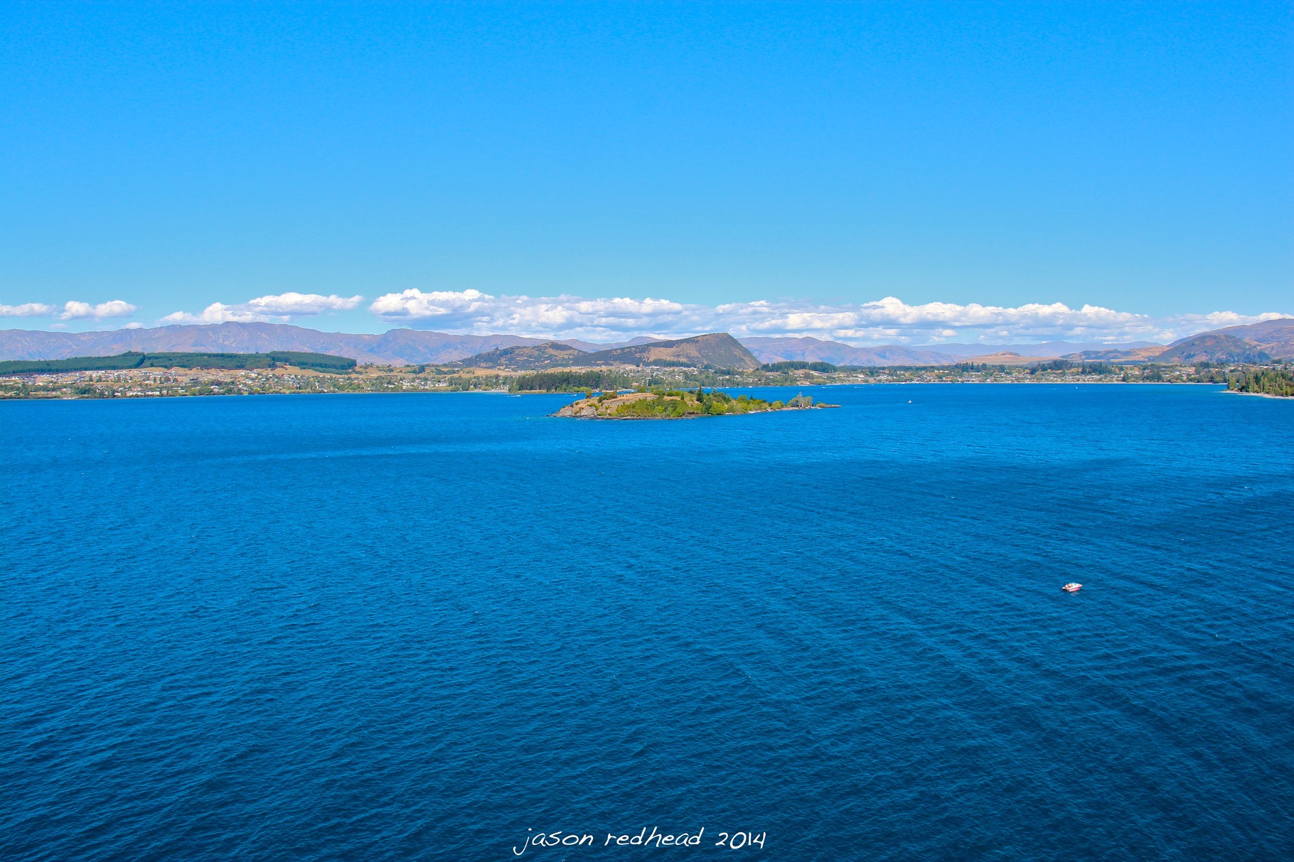  28-12-14 my favouritest place; wind, water, sunshine, treble cone, paragliding, waterfalls, swimming, boats, diesel, turkish kebabs, friends, cider, mountain biking, ice cream, spring water and that's just in one day, wanaka, nz