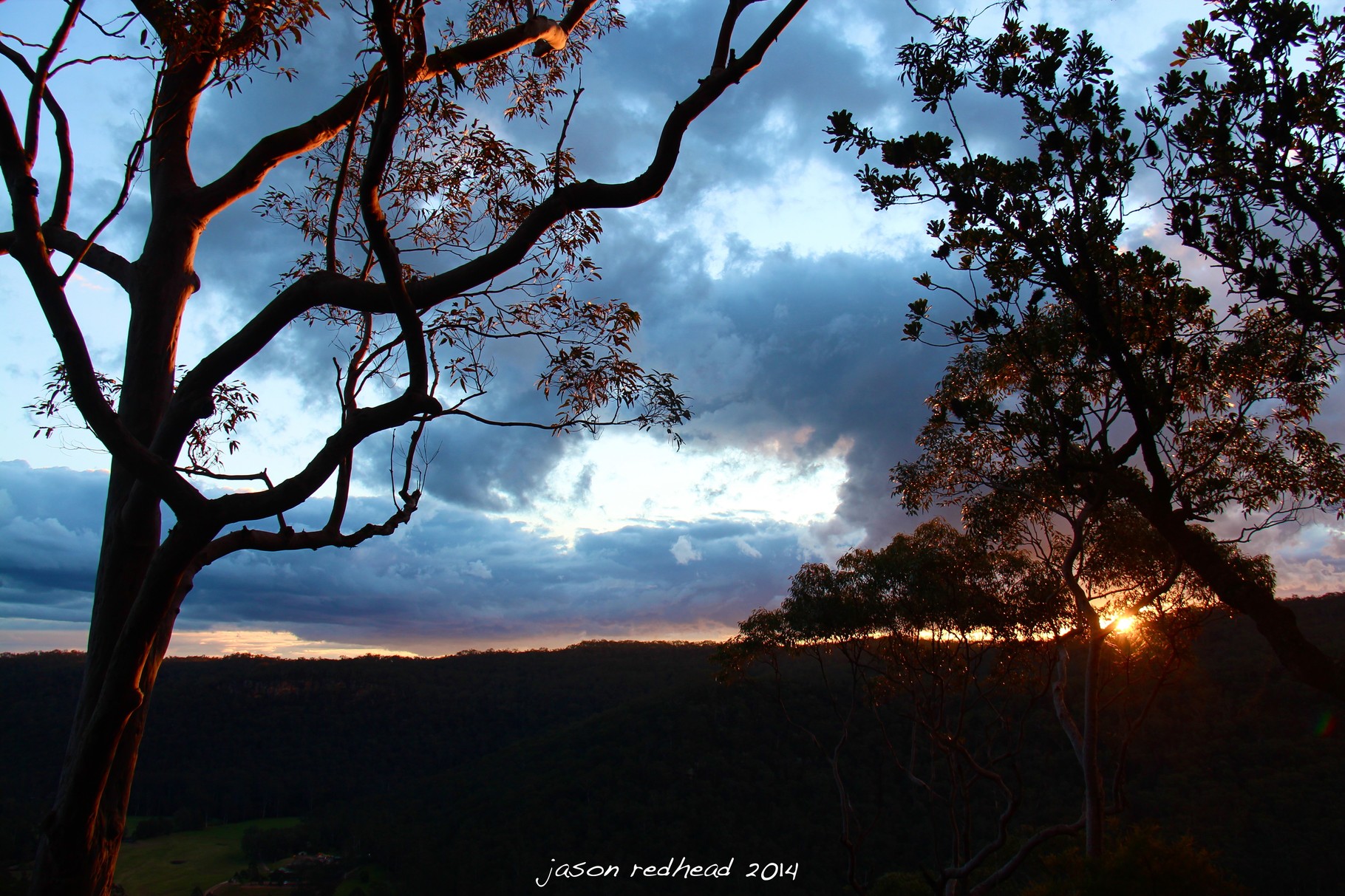  14-08-14 final glimpse; the sun hangs out in the sky all day long but it is this final moment of the suns journey each day that is my favourite, glenworth valley, nsw 
