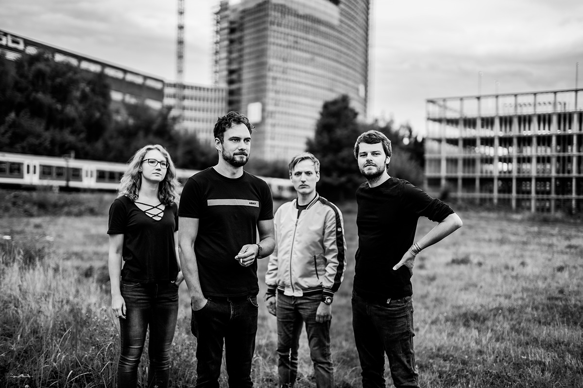 KOMMANDO KANT - Das Theater
