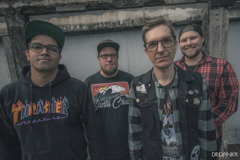Holly Would Surrender: Neue Single "Feel Alive" mit Video