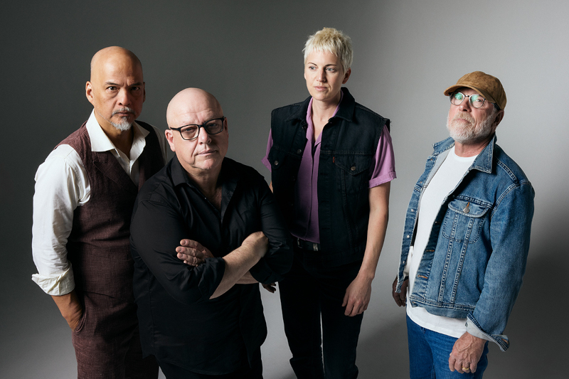 PIXIES kündigen ihr zehntes Studioalbum "The Night The Zombies Came" an