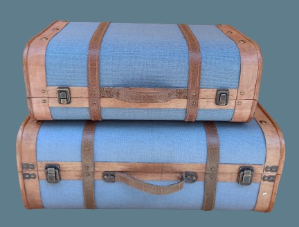 Maletas de madera tela vaquera clara. Ref 67588. Grande 61x24x37. Pequeña 45x16x30 (Disponible en enero 2026.)