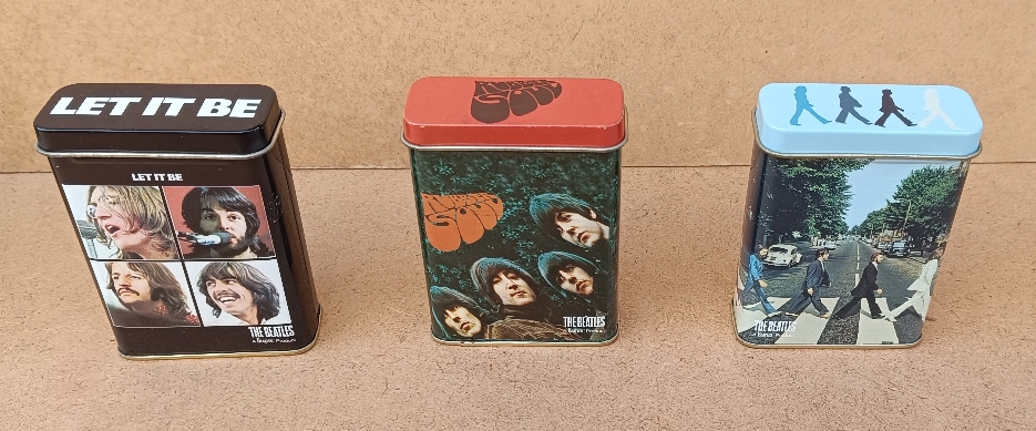 Pitilleras de metal Beatles. Ref 62500043. 9,5x7x2,5. 
