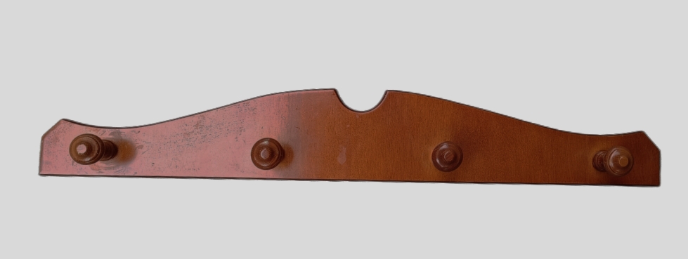 Perchero madera. 80x12x9