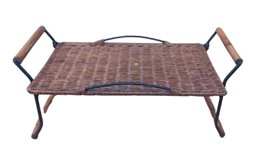 Bandeja para cama mimbre y hierro. 58x30x28 