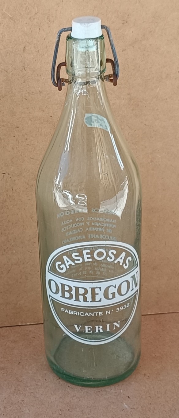 Botella antigua de gaseosa gallega Obregón. Ref RG032. 32x9