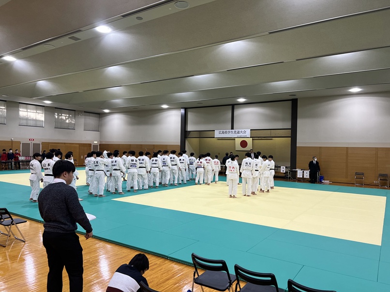 広島県学生柔道大会（個人戦）に出場しました