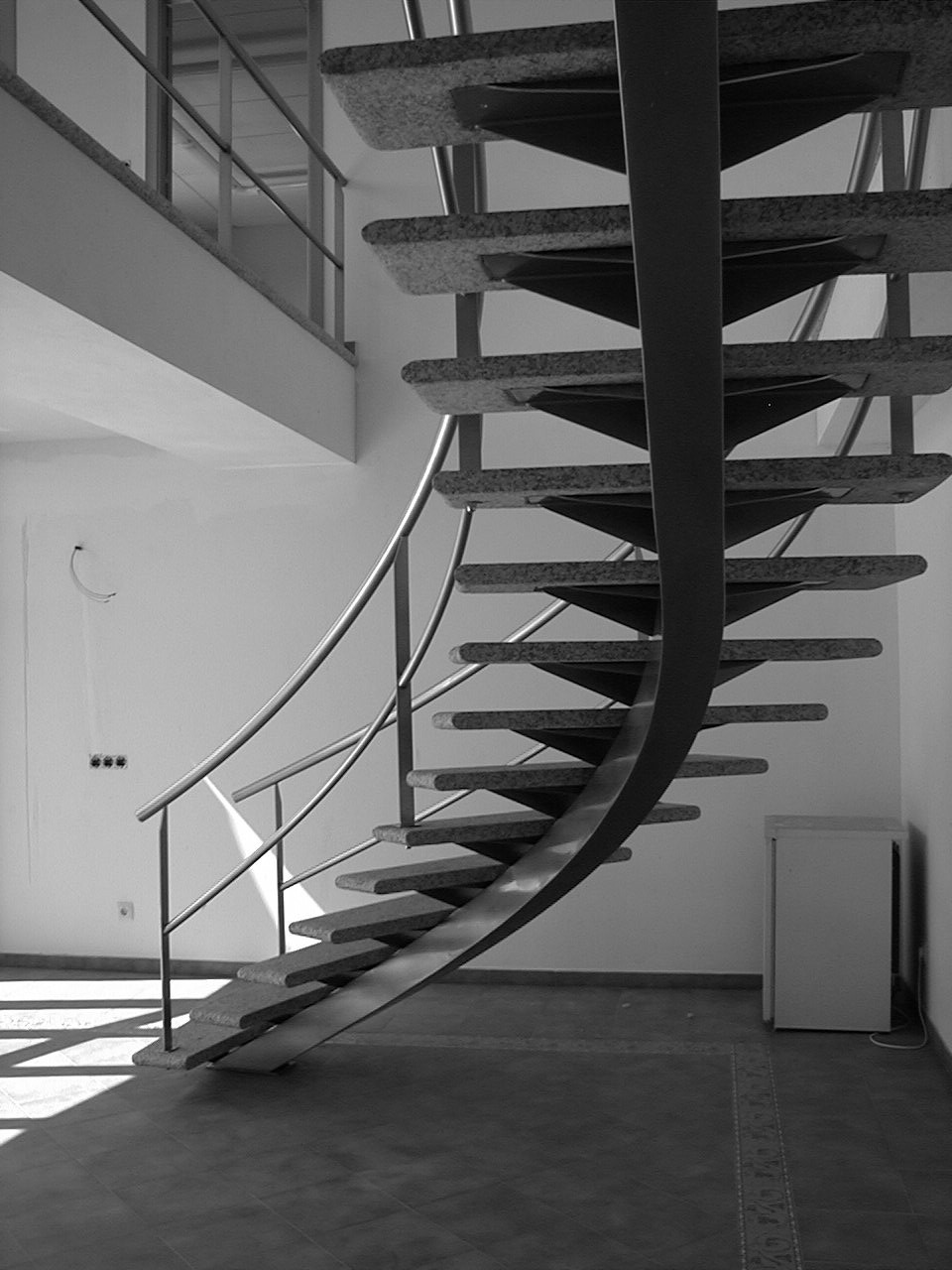 Escaleras metalicas (fabricacion y montaje) - Escaleras Laravid