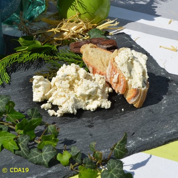 Tartare, à l'ail et aux fines herbes