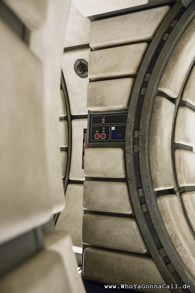 Star Wars Galaxy's Edge Disneyland Anaheim