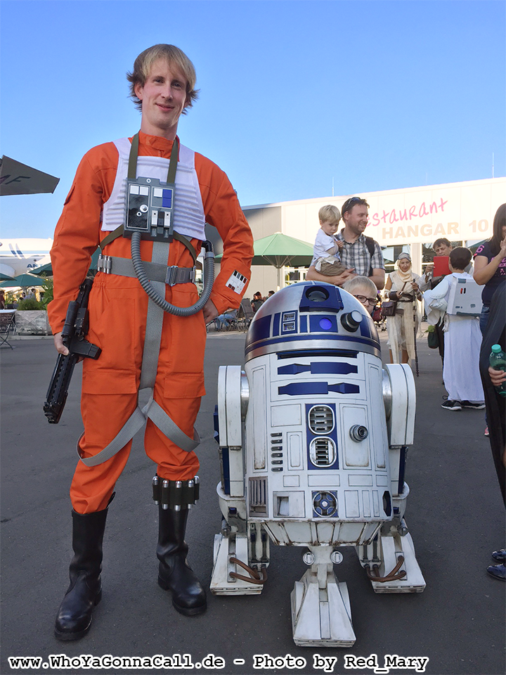 Luke Skywalker X-Wing Pilot Episode IV A New Hope Star Wars Cosplay costume modellbaubert WhoYaGonnaCall R2D2