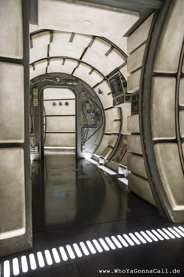 Star Wars Galaxy's Edge Disneyland Anaheim