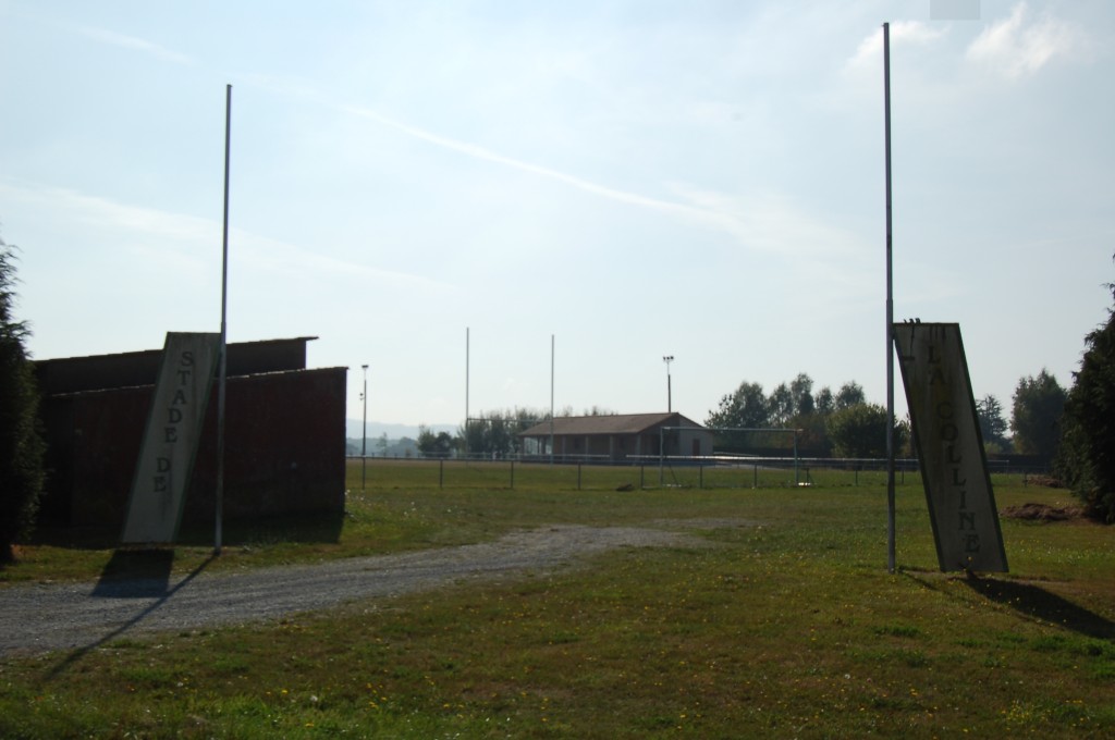 Entrée du stade de la Colline