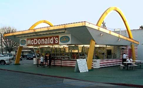 Le premier McDonald's franchisé en Arizona en 1953